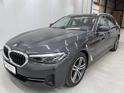 BMW Series 5 530e Touring F Sport Line UA!