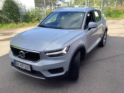 Volvo XC40 2.0 D4 4WD MOMENTUM VBL AUTO UA!