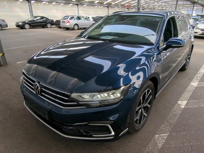 Volkswagen Passat VARIANT 1.4 TSI PLUG-IN-HYBRID DSG GTE, 2021