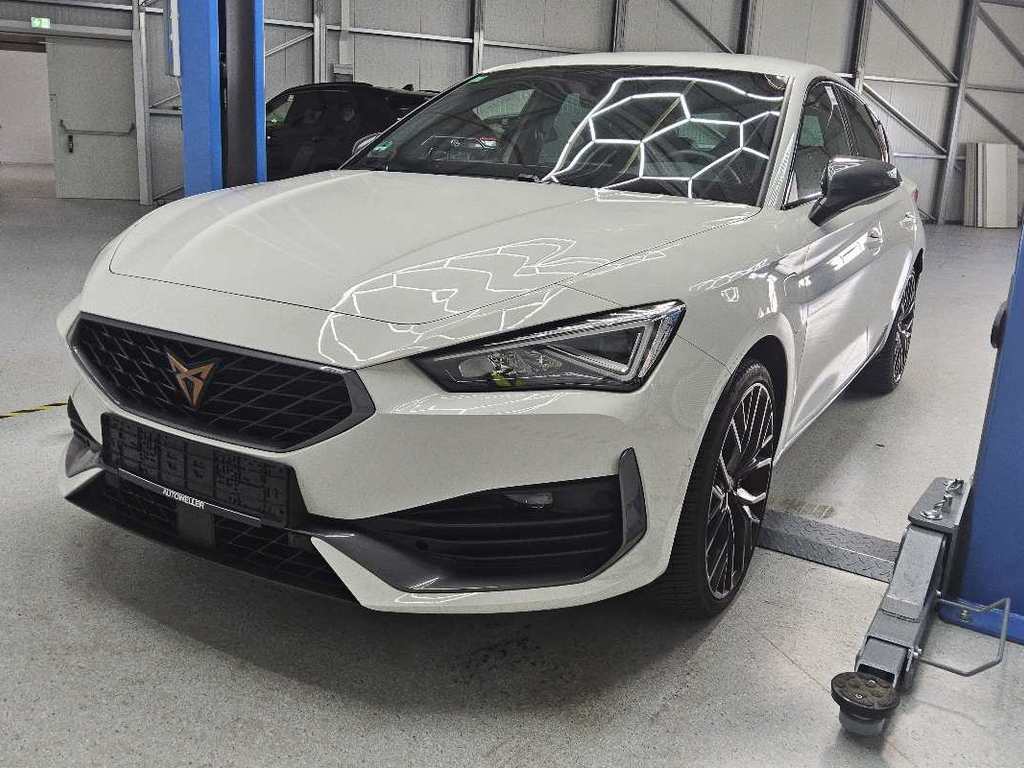 CUPRA Leon 1.4 E-HYBRID (180 KW SYSTEM), 2021