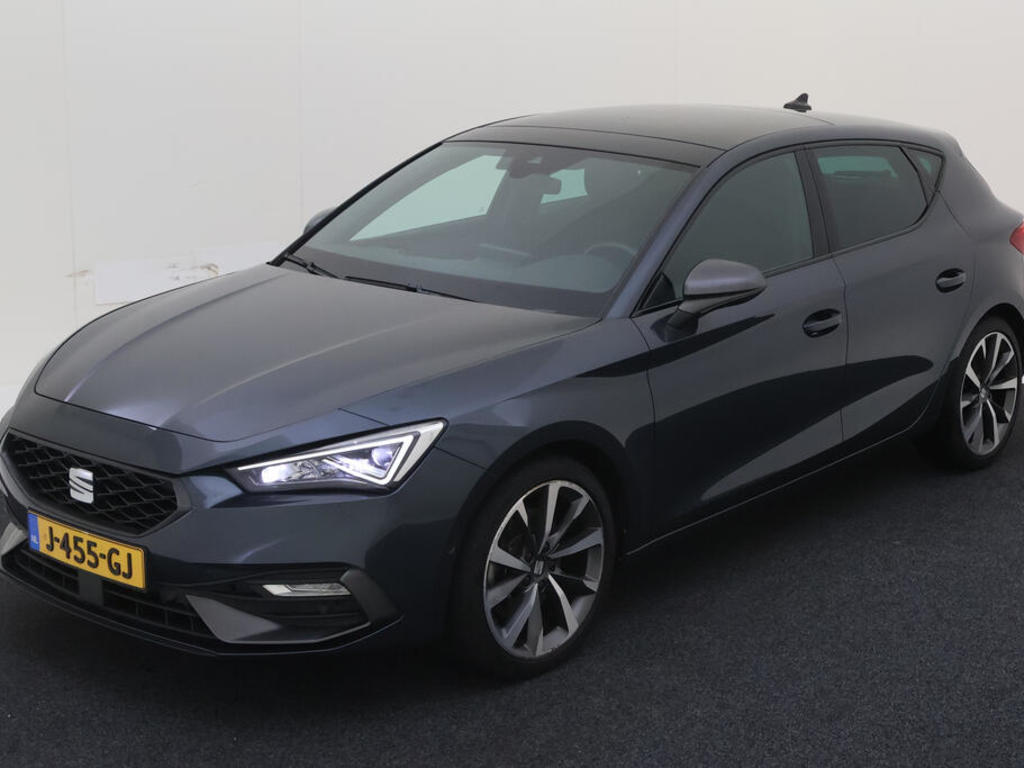 Seat Leon 1.5 TSI 150PK DSG FR LAUNCH EDITION WINTER TECH, 2020