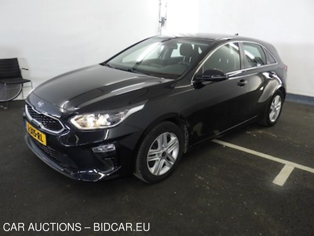 Kia Ceed 1.0 T-GDi DynamicLine 5d