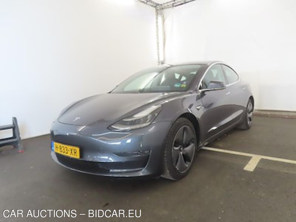 Tesla Model 3 Long Range Dual Motor AWD 4d
