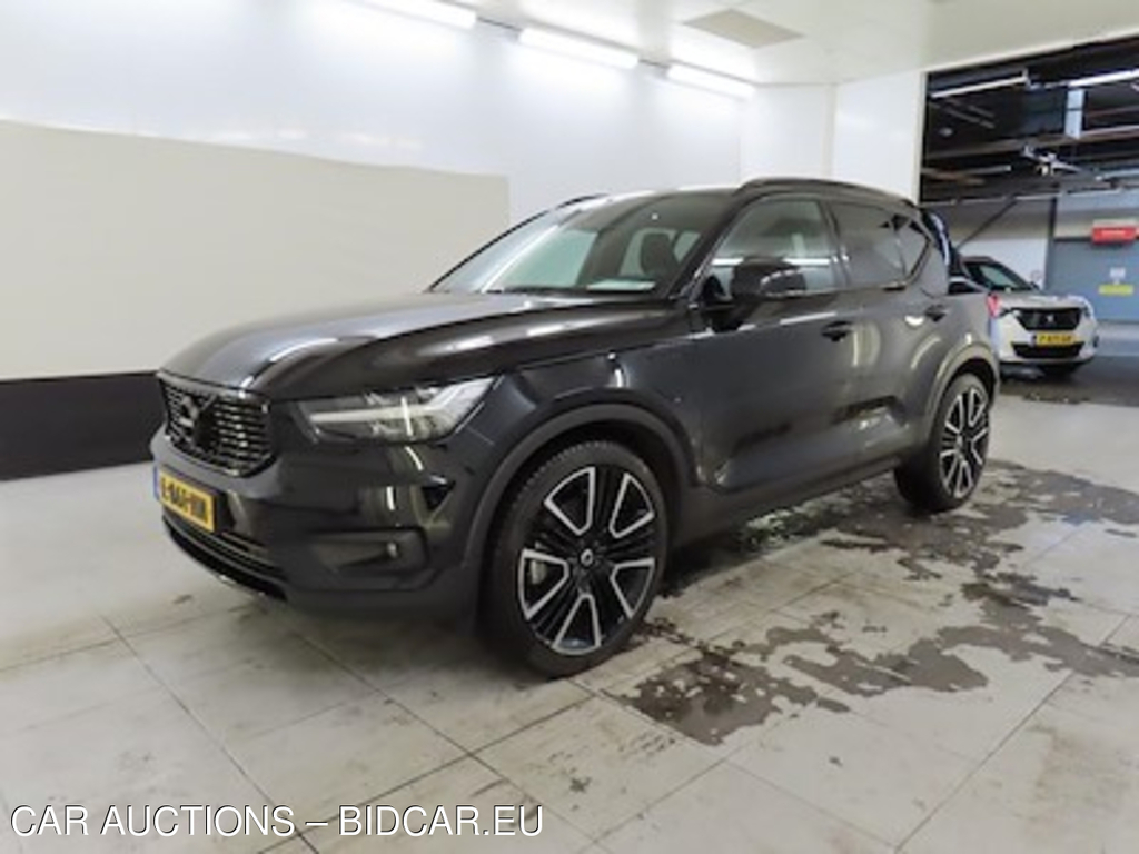 Volvo XC40 Recharge T5 R-Design 5d