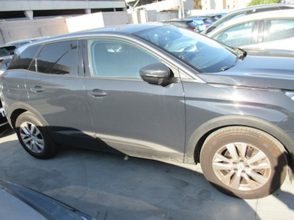 Peugeot 3008 bluehdi 130 eat8 SS -