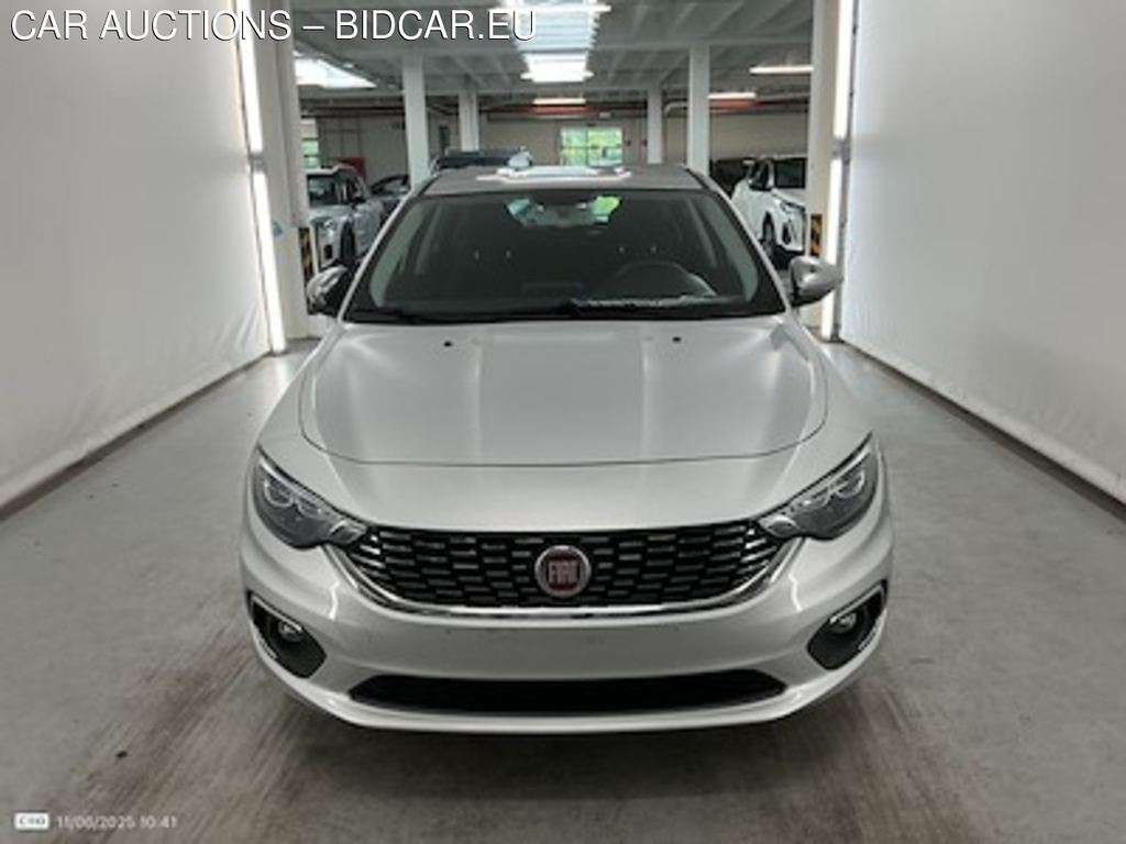 Fiat Tipo hatchback 1.4i Mirror Business (EU6d-TEMP)