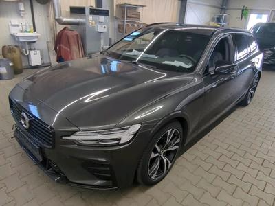 Volvo V60 B4 D Plus Dark, 2022