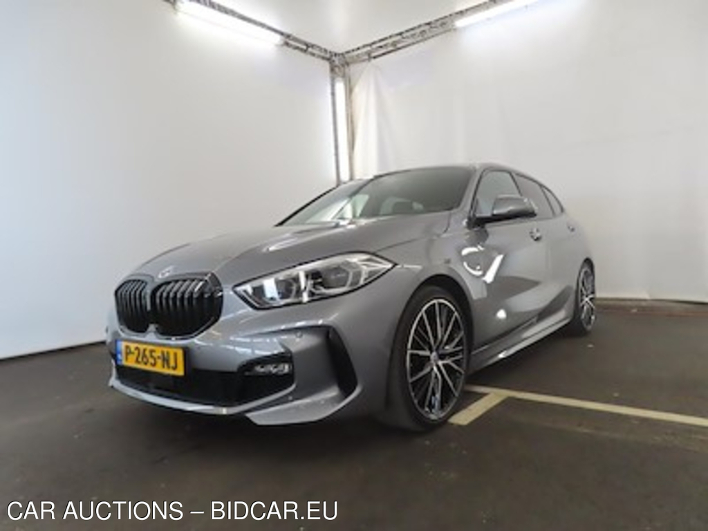 BMW 1 serie 118iA Business Edition M Sport 5d