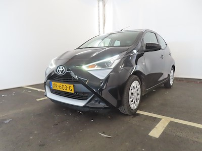 Toyota Aygo 1.0 VVT-i ActieAuto x-play APL