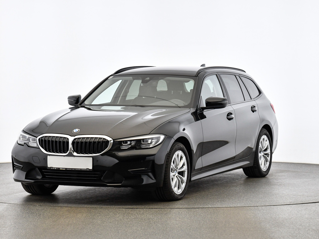BMW 320d xDrive Touring 48 V, 2021