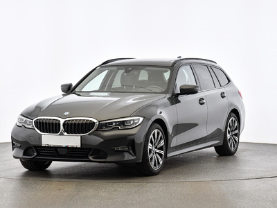 BMW 320d xDrive Touring 48 V, 2021