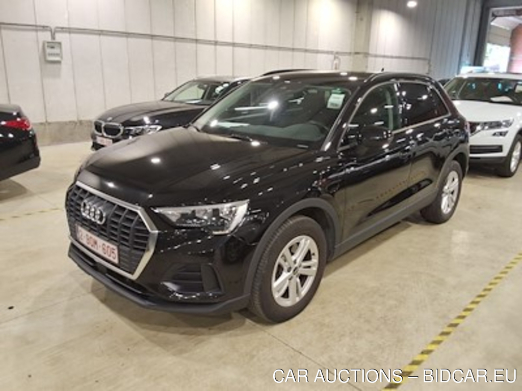 Audi Q3 1.4 45 TFSI E S TRONIC