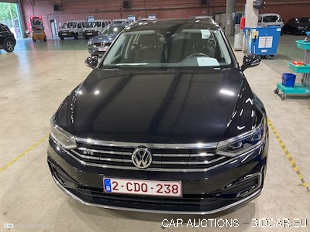 Volkswagen Passat 1.4 TSI MSQ VARIANT GTE BUSINESS