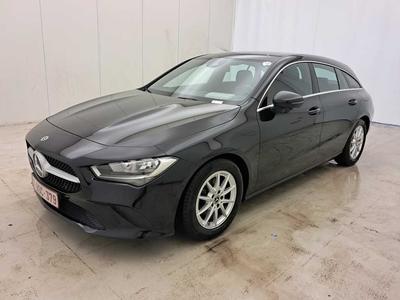 Mercedes CLA-Klasse CLA180 SB Business Solution Essential 1.3i 136pk/cv 5p, 2022