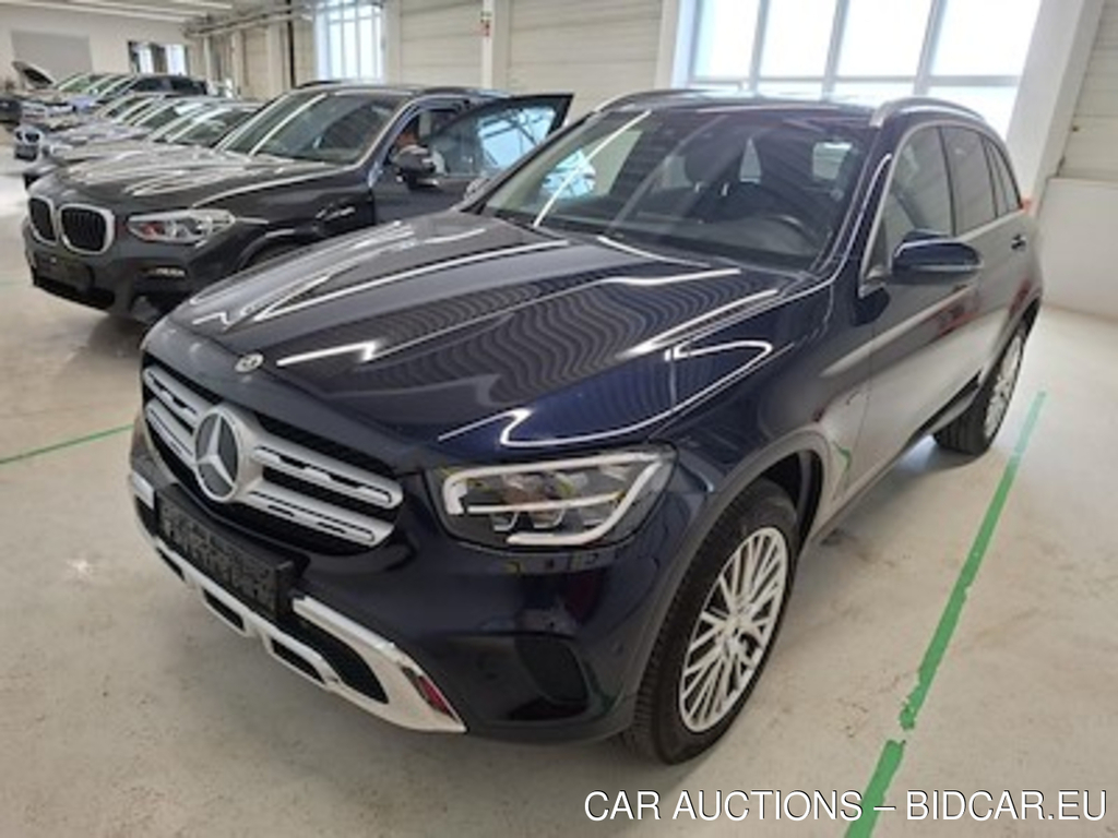 Mercedes-Benz GLC 300de 4matic Automatik 143KW