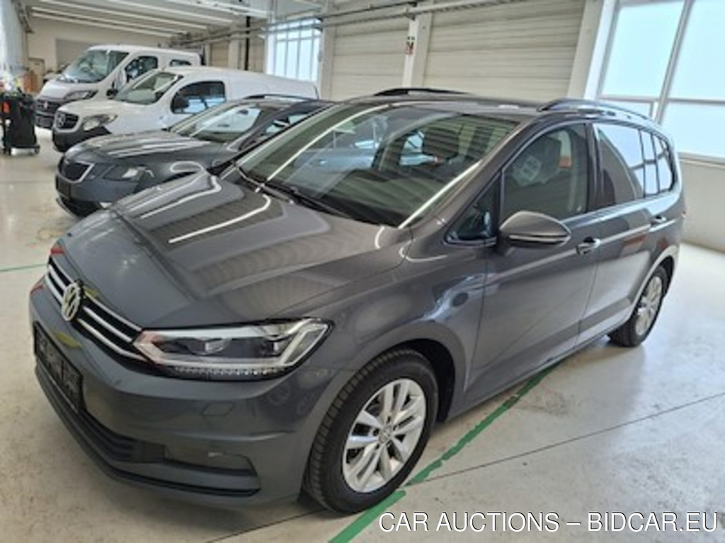 Volkswagen Touran 1,6 TDI SCR Sky 7-Sitzer DSG 85KW