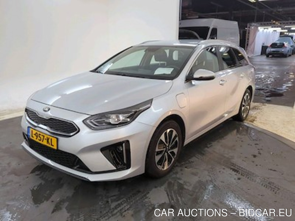 Kia Ceed sportswagon 1.6 GDi PHEV DynamicLine DCT