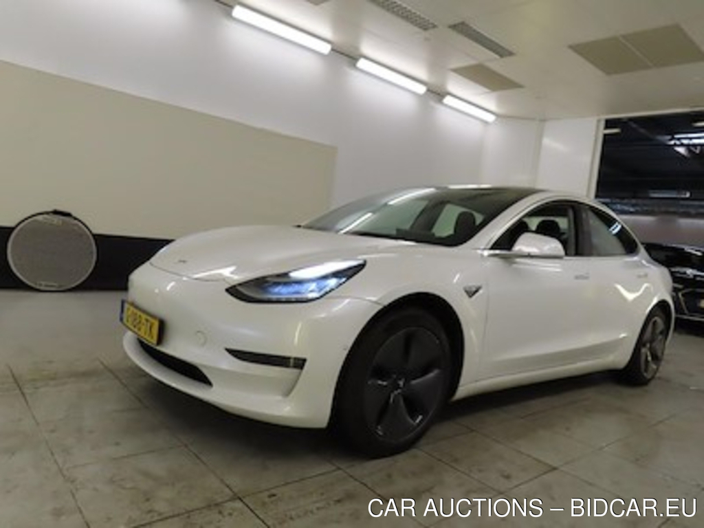 Tesla Model 3 Long Range Dual Motor AWD 4d