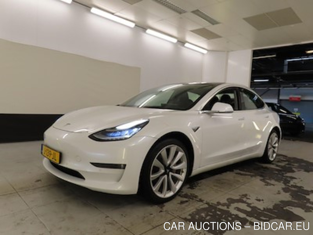 Tesla Model 3 Long Range Dual Motor AWD 4d