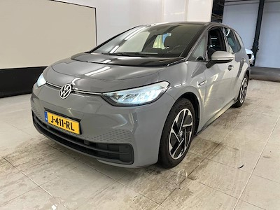 Volkswagen ID.3 58kWh 1st auto