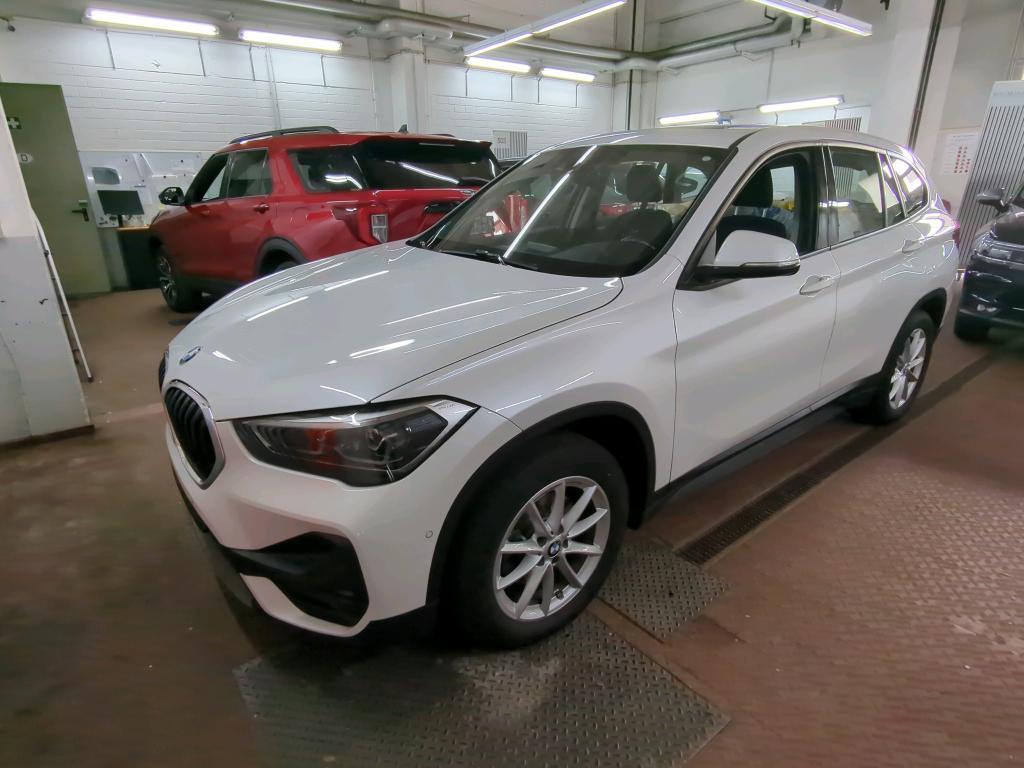 BMW X1 XDRIVE18D AUT. Advantage, 2021