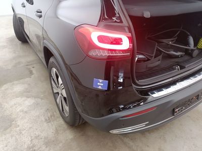 Mercedes-Benz Eqa (h243) 66.5 KWH EQA 250 LUXURY LINE, 2023