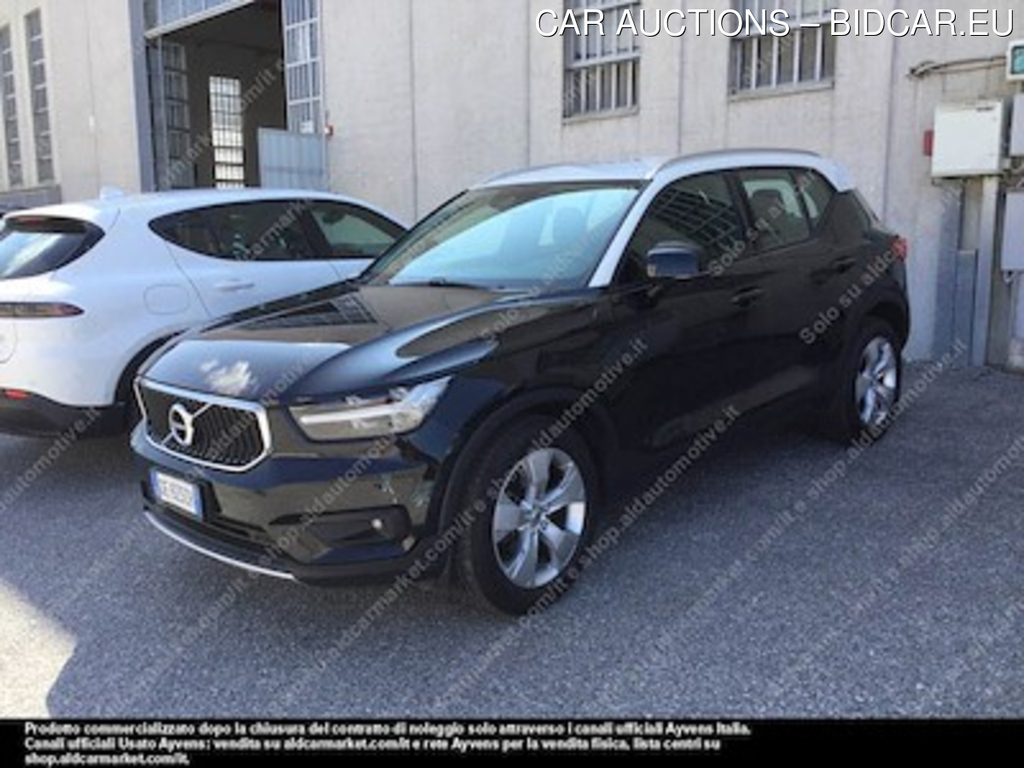 Volvo xc40 T2 momentum pro FP -