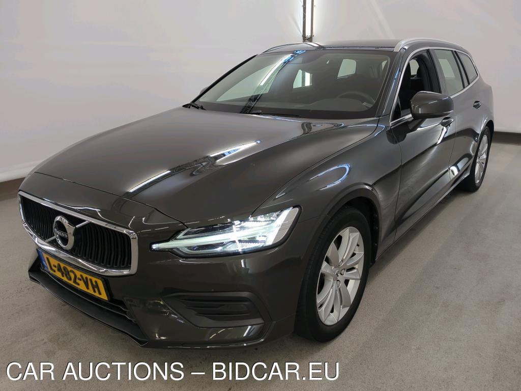 Volvo V60 2.0 B3 MOMENTUM BUSINESS, 2021