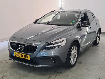 Volvo V40 cross country 1.5 T3 EDITION, 2020
