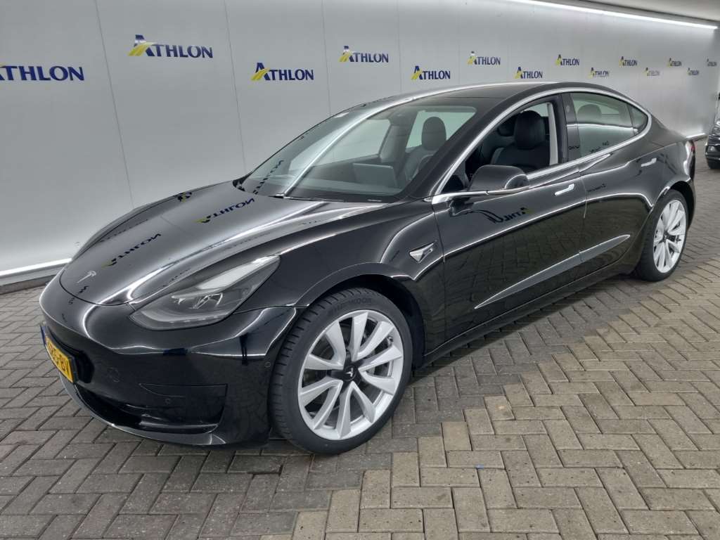 Tesla Model 3 STANDARD RANGE PLUS RWD 4D 225KW, 2020