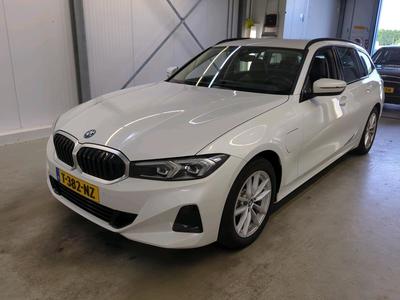 BMW 320 eA 150kW PHEV Touring, 2023