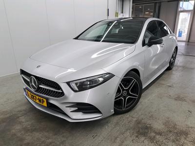 Mercedes-Benz A180 1.3 100kW Business Solution AMG sedan DCT, 2021