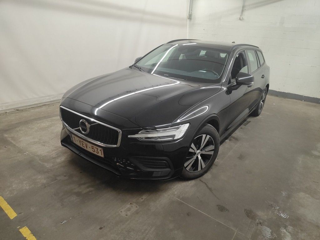 Volvo V60 diesel - 2018 V60 2.0 D3 MOMENTUM CORE, 2020