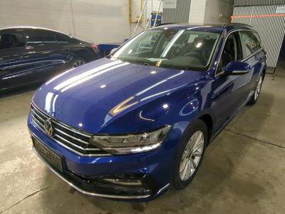 Volkswagen Passat VARIANT 2.0 TDI SCR DSG Business, 2022