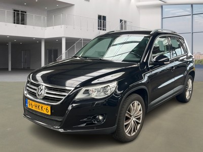Volkswagen Tiguan 2.0 TSI SPORT&STYLE 4MOTION, 2009