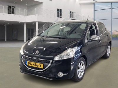 Peugeot 208 1.2 VTI ACTIVE, 2014