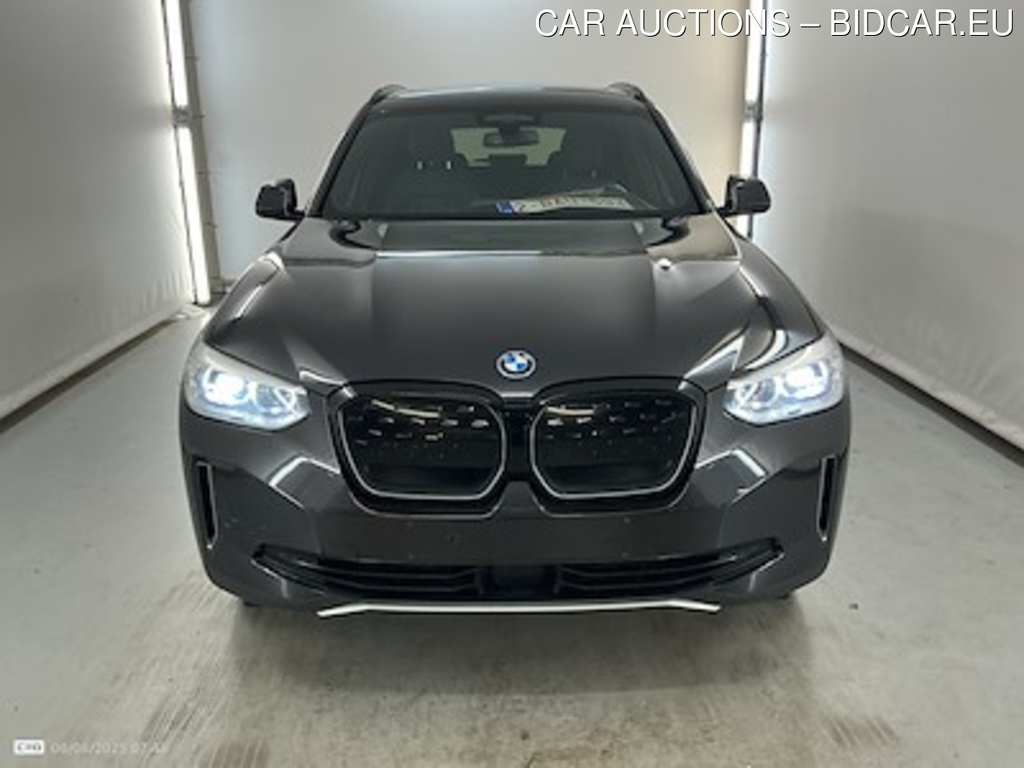 BMW IX3 80KWH AUTO