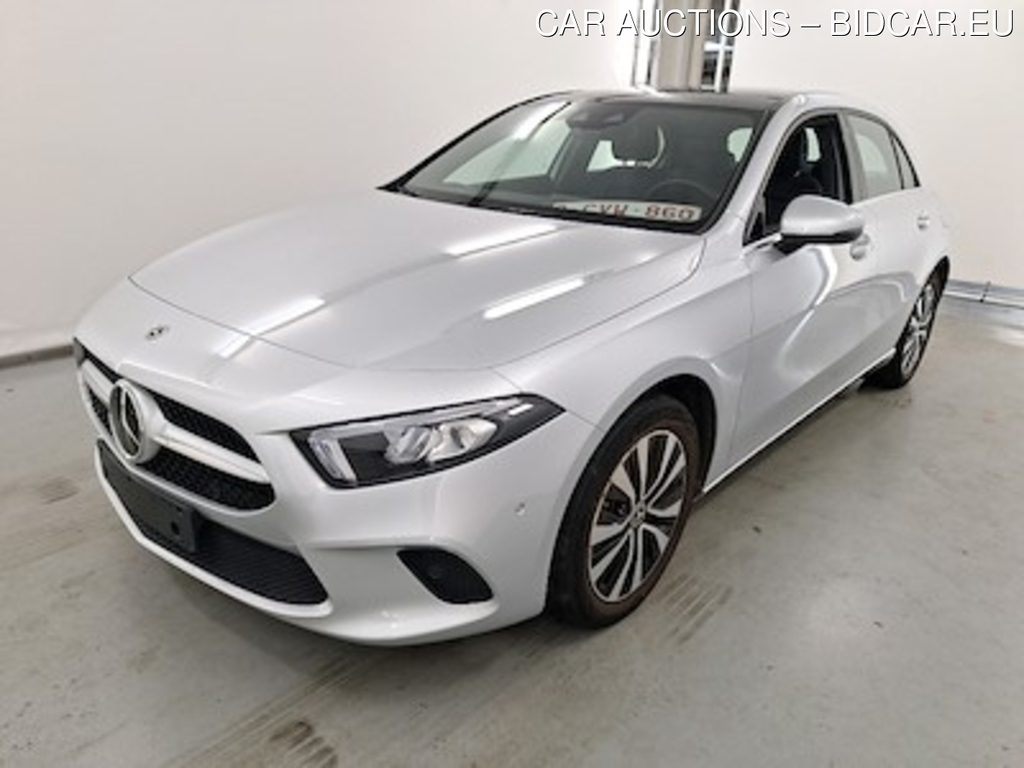 Mercedes-Benz A-Klasse 1.3 A 250 E BUSINESS LINE DCT