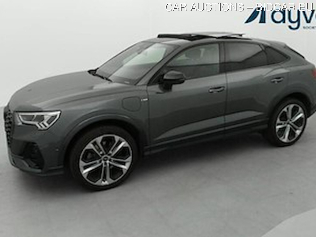 Audi Q3 45 tfsi-e sportback s-line 150 CV Premium Pack, Toit Pano, S-Line, B&O, Camera 360, B&O, ACC