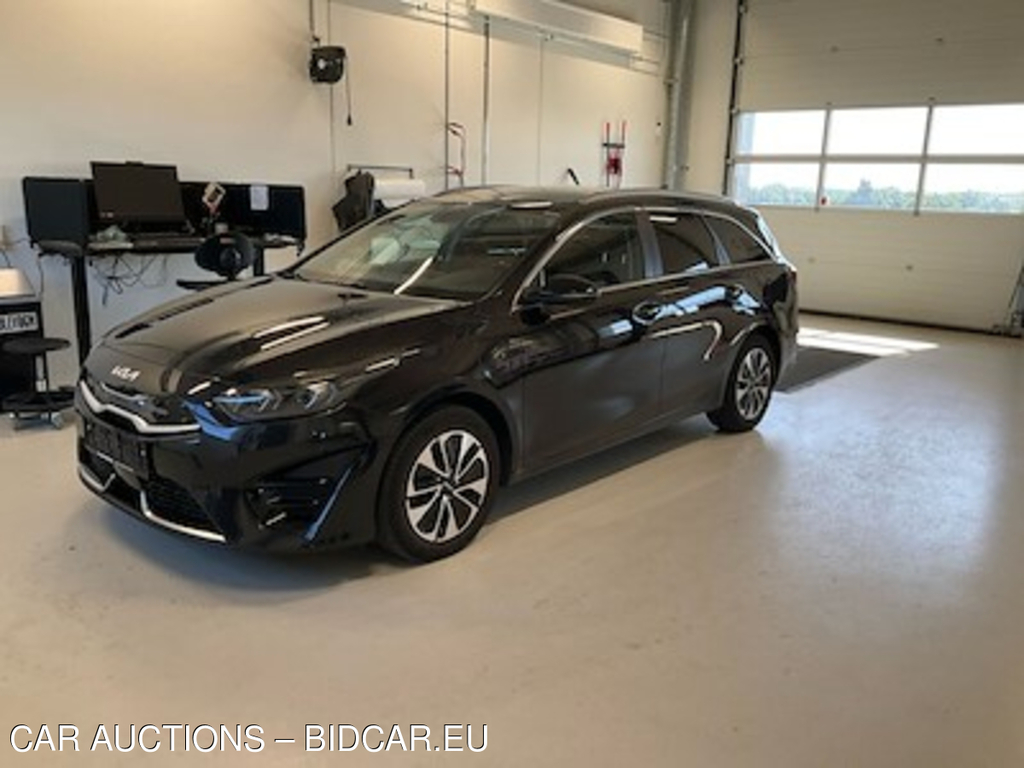 Kia Ceed 1.6 Gdi Phev 141 Prestige Dct MY22 UA!,