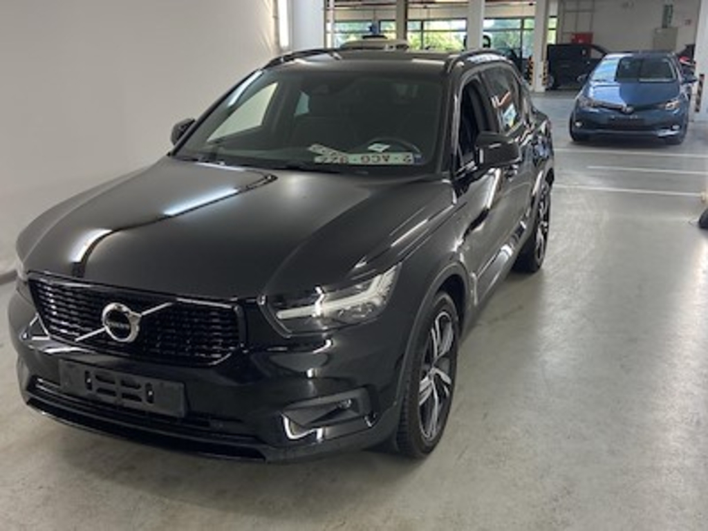 Volvo XC40 1.5 T4 RECHARGE GEARTRONIC R-DESIGN Luxury Seat Winter Tech &amp; Park Assist