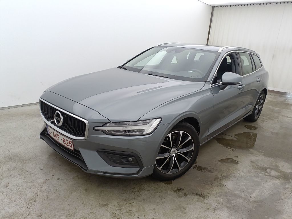 Volvo V60 diesel - 2018 V60 2.0 D3 MOMENTUM PRO GEARTRONIC, 2021