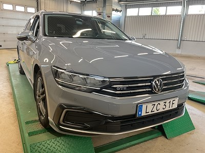 Volkswagen Passat GTE Drag Paket Varmare Navi