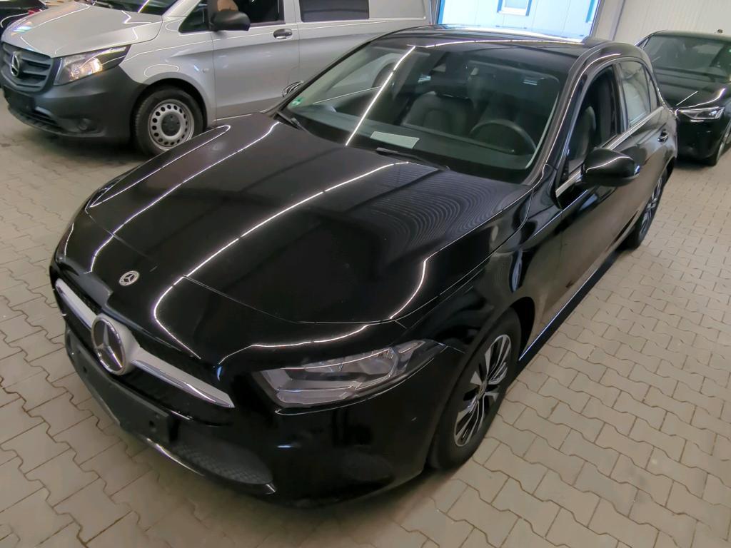 Mercedes-Benz A 180 D 7G-DCT Style, 2020