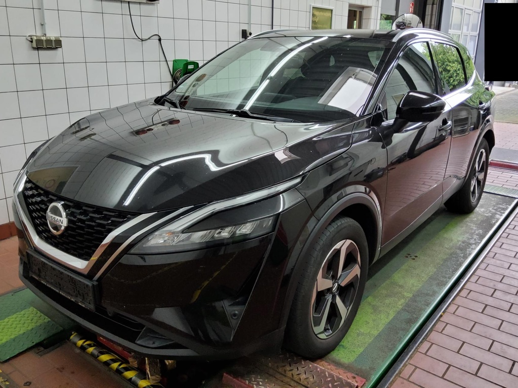 Nissan Qashqai 1.3 DIG-T MHEV XTRONIC N-Connecta, 2021