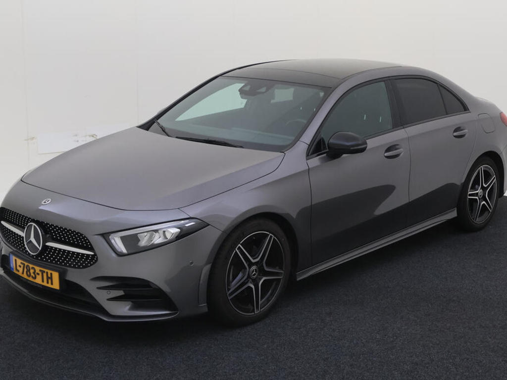 Mercedes-Benz A-KLASSE 180 136PK AUT BUSINESS SOLUTION AMG APP-CONNECT PANO, 2021