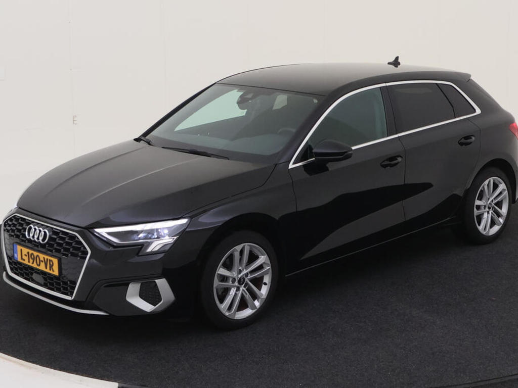 Audi A3 Sportback 30 TFSI 110PK S TRONIC BUSINESS ED CAMERA KEYLESS PARK TREKHAAK, 2021