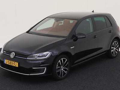 Volkswagen E-golf BEV 136PK E-DITION WINTER WARMTEPOMP DIGITAL LED+ CAM APP PARK, 2020