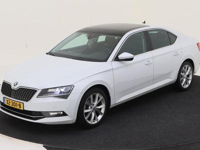 Skoda Superb 1.5 TSI 150PK AMBITION BUSINESS COMFORT PANO TREKHAAK, 2019