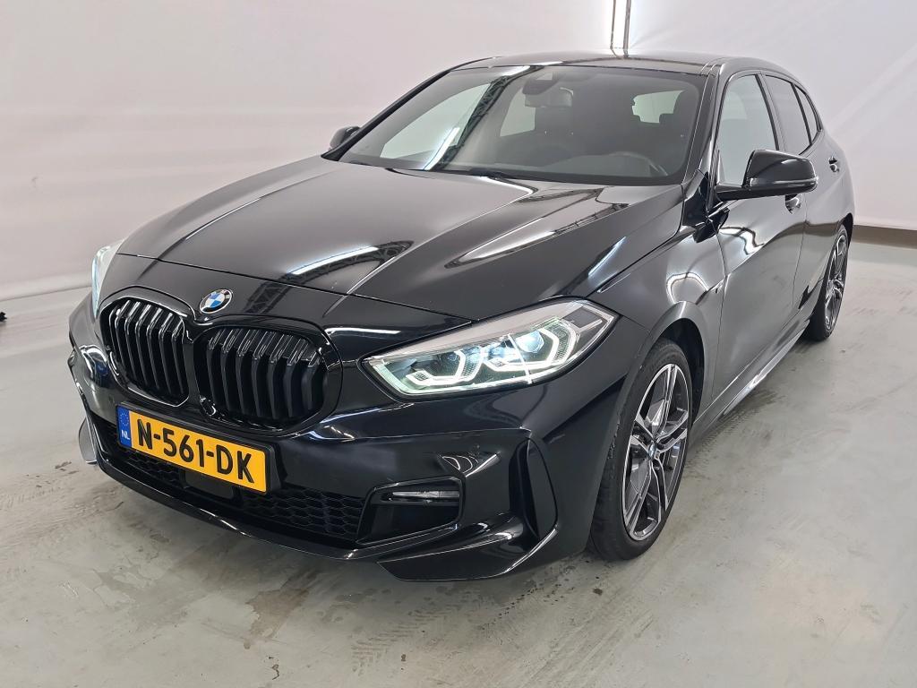 BMW 1-SERIE 118I EXECUTIVE EDITION, 2021